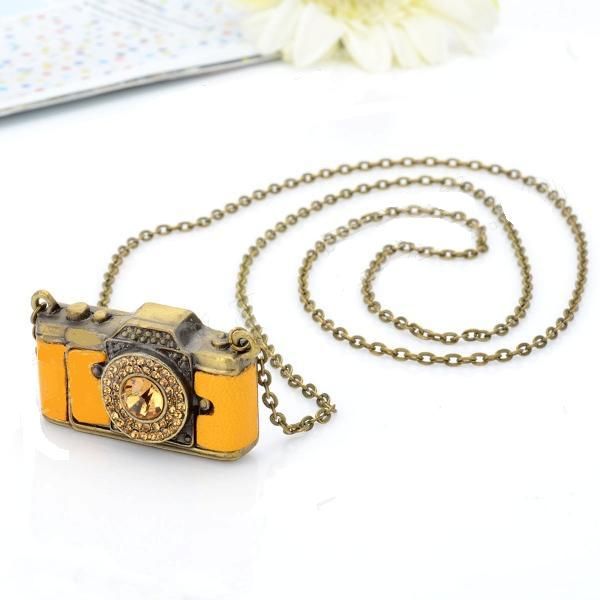 Colar Vintage Câmera